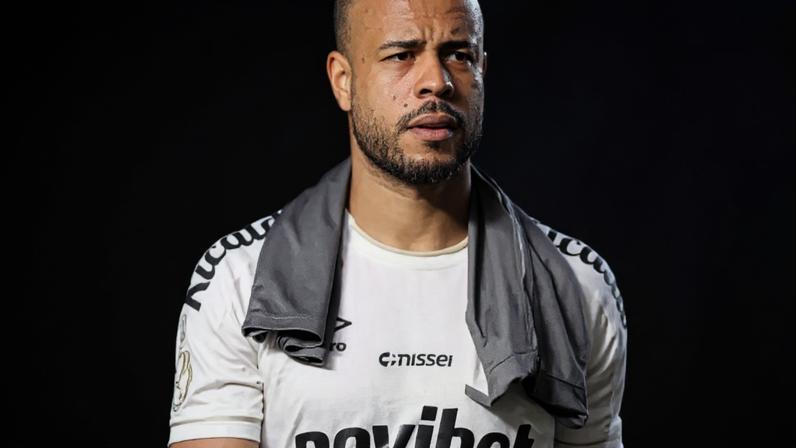 Santos fica sem Mayke no duelo contra Recoleta-PAR pela Sul-Americana