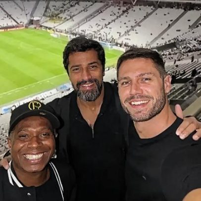 Edílson Capetinha leva ex-participantes do BBB ao jogo do Corinthians