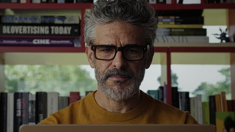 Bitter Christmas: luto e traição artística em filme dentro de filme de Almodóvar