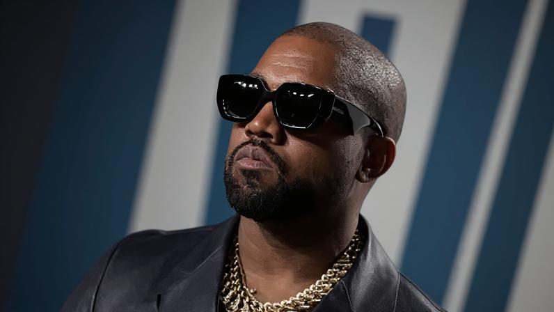 Itália proíbe shows de Kanye West e Travis Scott por motivos de segurança