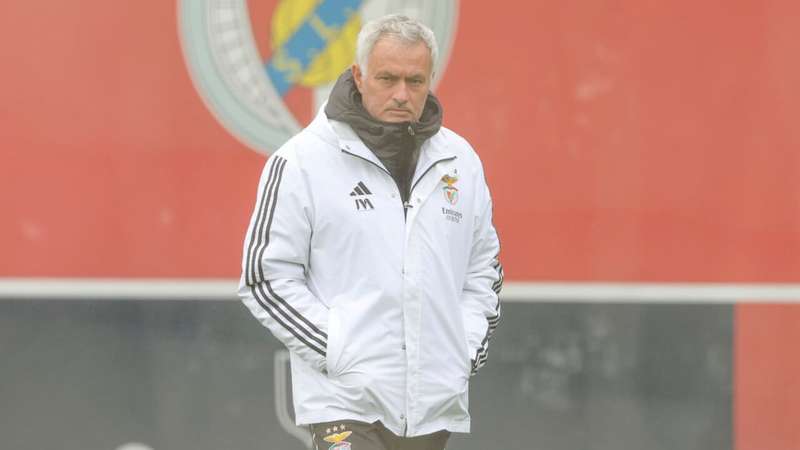 Mourinho despistou sobre uma possível proposta do Real Madrid – Divulgação Benfica