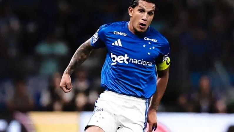 Lucas Romero é o capitão do Cruzeiro –