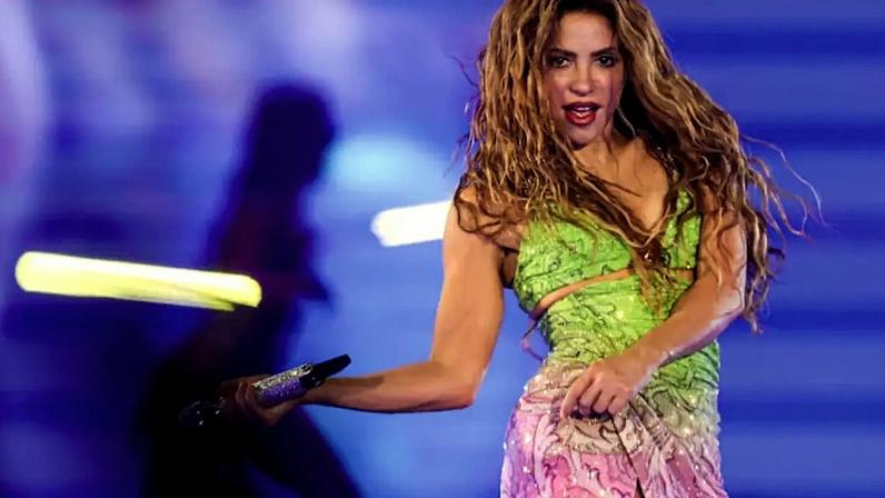 Shakira fez maior show da carreira neste sábado, 2, na Praia de Copacabana.