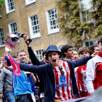 Arsenal recebe o Atlético de Madrid na segunda mão da semi da Champions