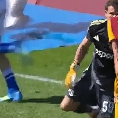 Time sofre derrota na Chéquia após marcar três gols contra
