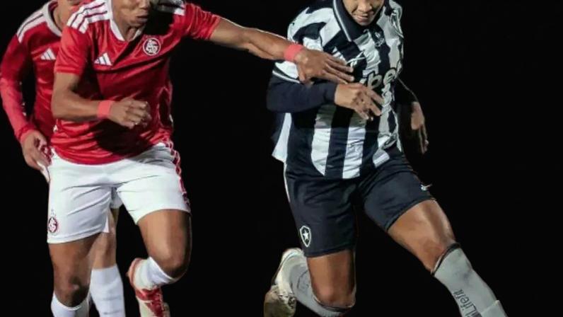 Internacional vence o Botafogo pelo Brasileirão Feminino-