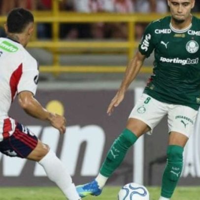 Andreas Pereira, do Palmeiras, disputa vaga em convocação