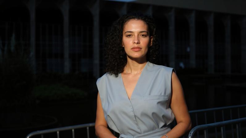 Ex-oficial de chancelaria do Itamaraty Flávia Medeiros, exonerada do cargo por decisão judicial após ser desclassificada em banca racial