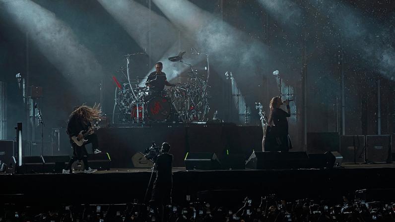 Korn transforma estádio em noite histórica de nostalgia em São Paulo