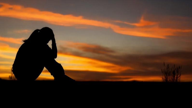 Condição de saúde mental afeta até 3% da população e leva pessoas a desenvolverem obsessão por supostos defeitos físicos, isolamento social e até pensamentos suicidas