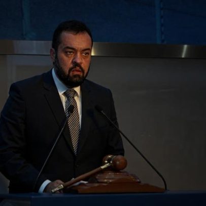Recursos de Cláudio Castro no TSE podem ser julgados por nova composição