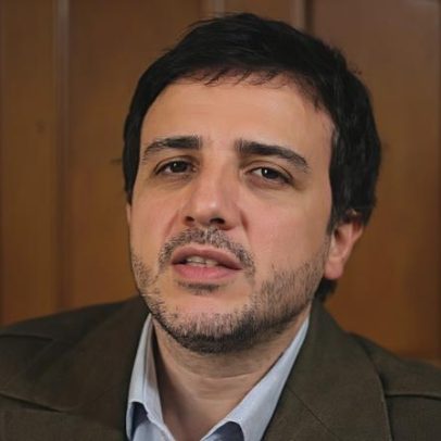 Pré-candidato Renan Santos ataca Jair e Flávio Bolsonaro