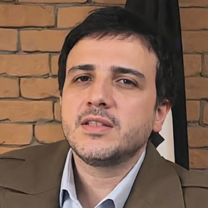 Denúncias contra Flávio Bolsonaro abrem espaço para Renan Santos nas redes