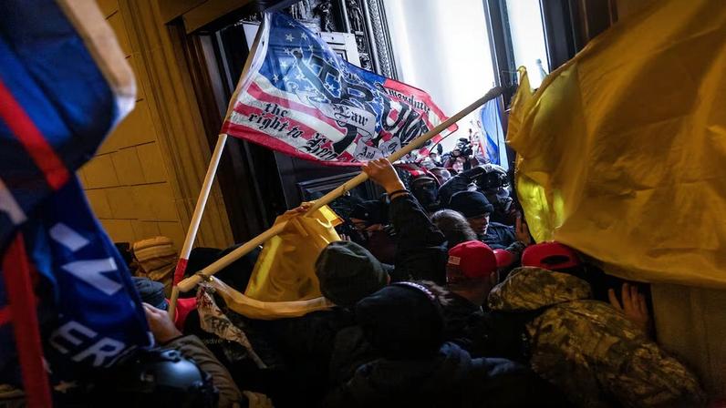 Fundo visa compensar aqueles que alegam ter sido vítimas de "guerra jurídica" após a eleição de 2020