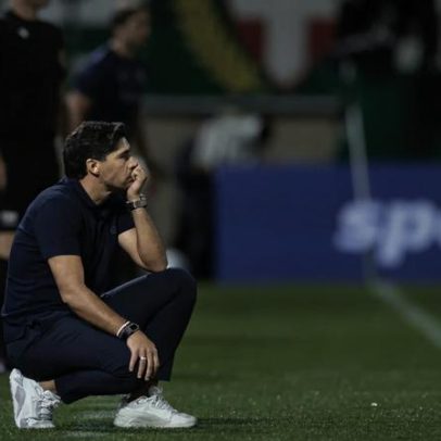 Técnico do Palmeiras provoca Flamengo em coletiva sobre formação de atletas