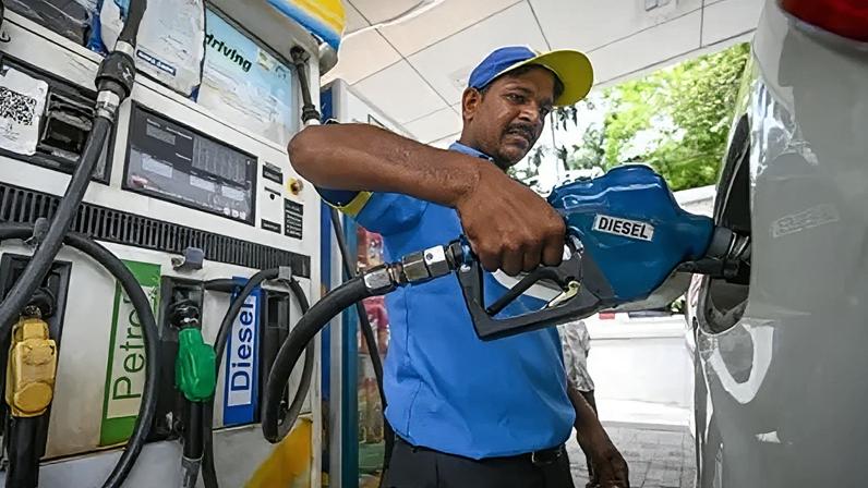 Preços do petróleo sobem após EUA lançarem novos ataques ao Irã
