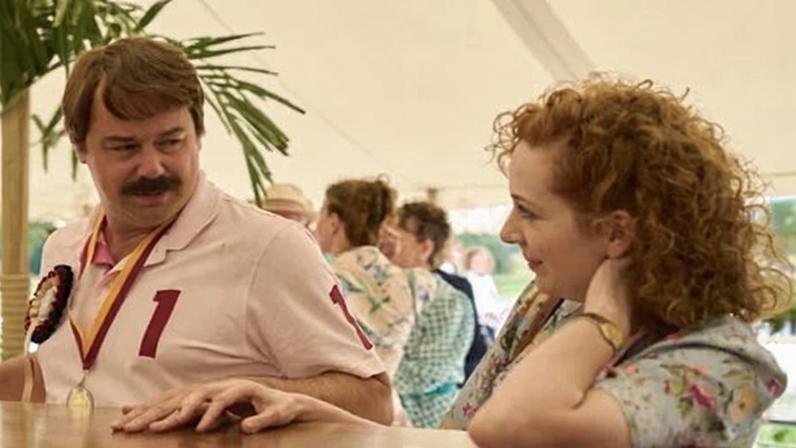 Atriz Katherine Parkinson elogia série por retratar visão das mulheres sobre sexo