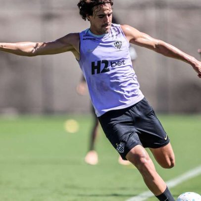Atlético-MG e Botafogo duelam para encostar no G4 do Brasileirão