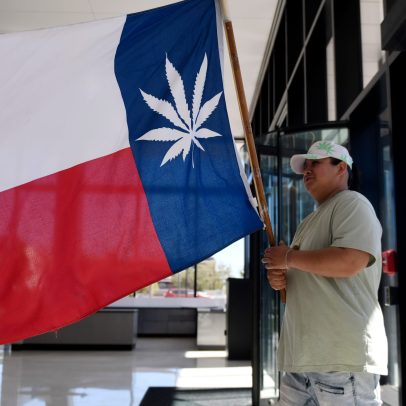 Conheça as leis da maconha no Texas, enquanto TSA permite cannabis em voos