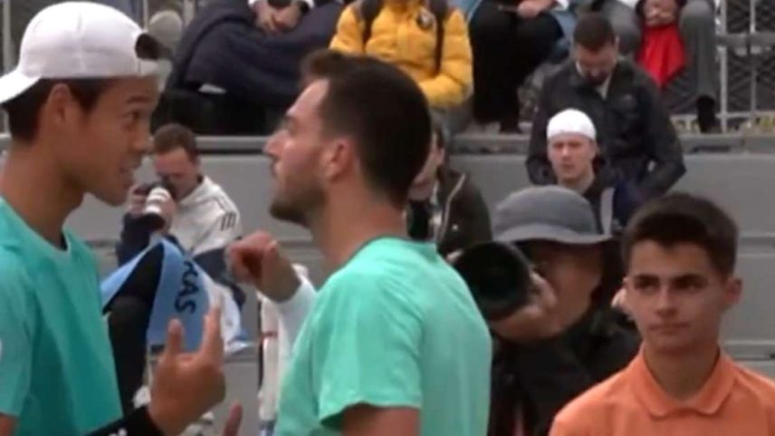 Tenistas discutem no qualifying de Roland Garros