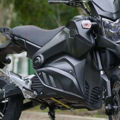 Motos elétricas silenciosas ganham espaço na mobilidade urbana