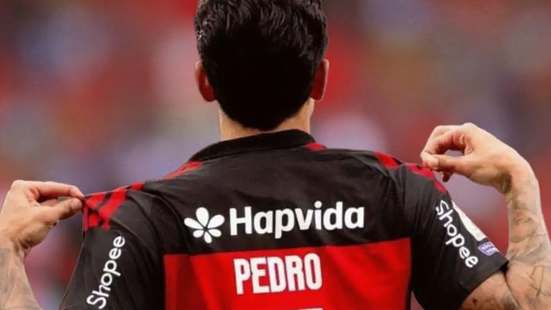 Pedro se livra de Robert Renan, do Vasco, para marcar um golaço no Clássico dos Milhões –