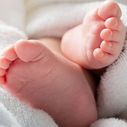 Bebê morre e babá é investigada após rir durante atendimento do Samu