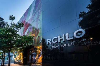 Loja da Riachuelo: seguindo tendência do setor, varejista do Grupo Guararapes prepara marketplace para o último trimestre de 2020