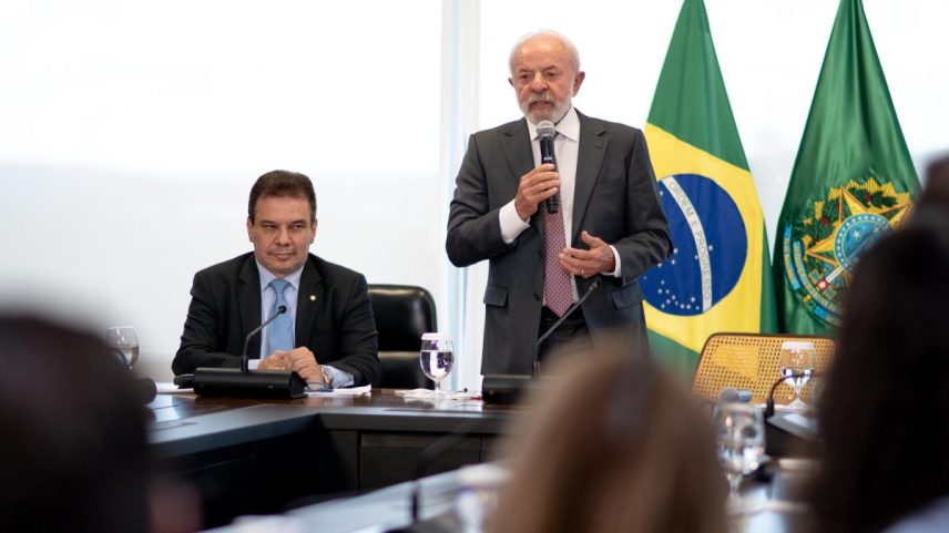 Presidente Lula deu posse ao novo ministro da Justiça e Segurança Pública, Wellington Cesar Lima e Silvano Palacio do Planalto, em Brasília, Ricardo Lewandowski