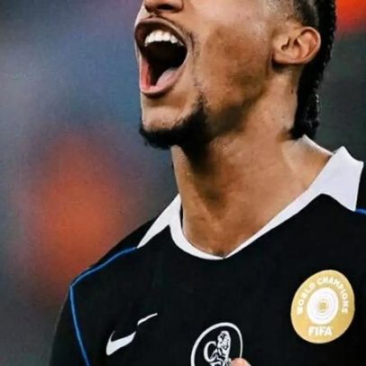 João Pedro é eleito melhor jogador da temporada do Chelsea, após disputa com Neymar