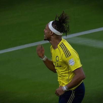 Al Nassr vence Al Hilal por 1 a 0 com gol de Mohamed Simakan