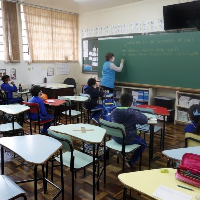 Pesquisador critica métricas de alfabetização do governo