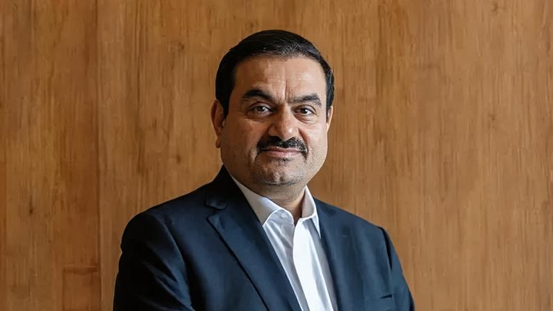 Departamento de Justiça dos EUA retira acusações de fraude contra Adani