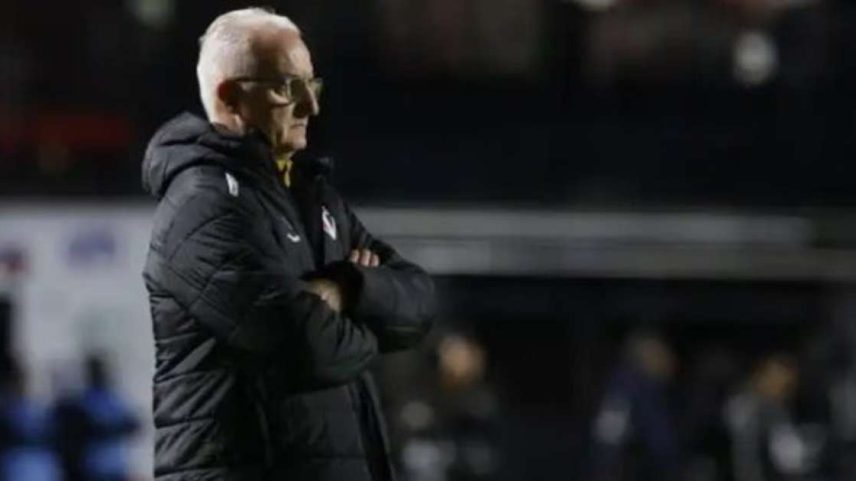 Dorival explica escalação de Dória após falhas no empate do São Paulo