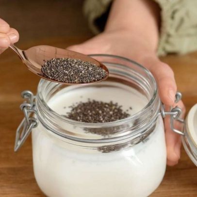 Chia no café da manhã traz benefício para quem tem mais de 50 anos
