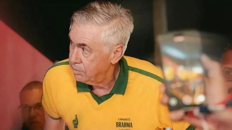 Ancelotti no Carnaval