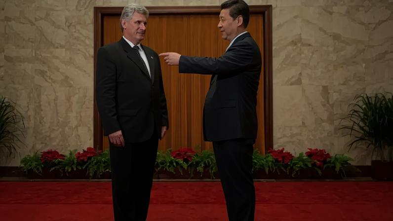 Xi Jinping e Miguel Díaz-Canel em 2013