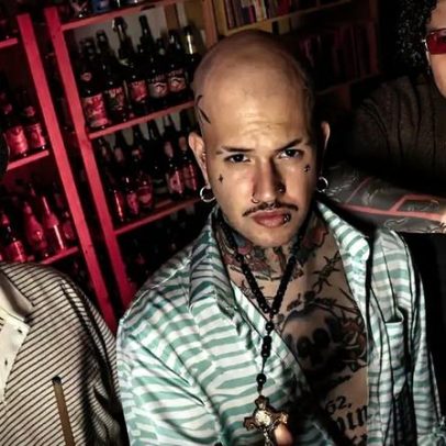 Sótão lança álbum que une metalcore e música brasileira