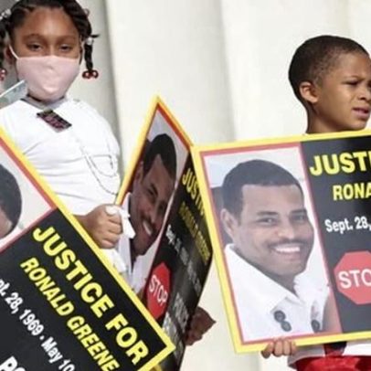 Polícia LA pagará 4,85 milhões à filha de motorista negro morto por taser