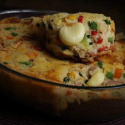 Torta de atum cremosa transforma o almoço