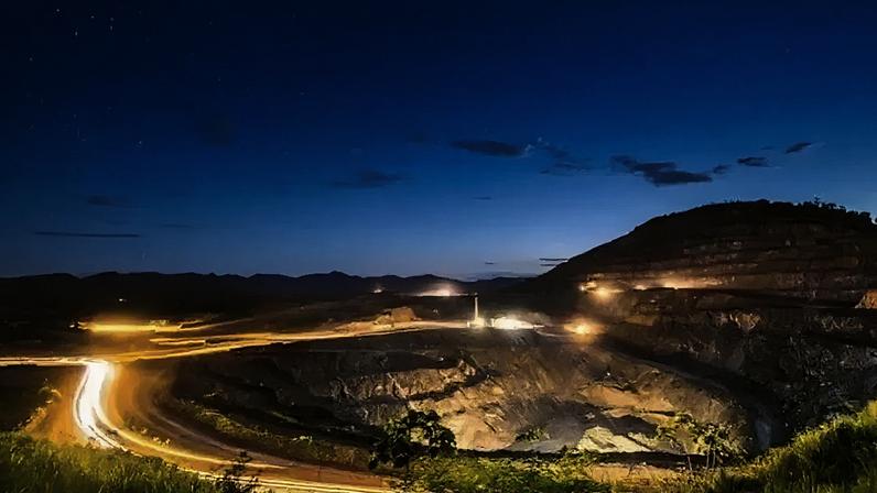 A mina de Santa Rita produz hoje, na superfície, mineral com teor de 0,29% de níquel, enquanto o produto no subterrâneo alcançaria teor de 0,5%