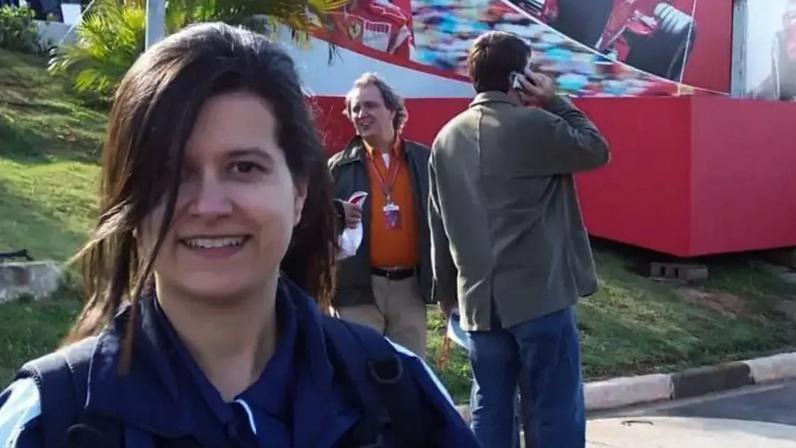 A jornalista Adriana Francisca Van Sluys, uma das vítimas do voo 447, estava viajando para a Coreia do Sul a trabalho