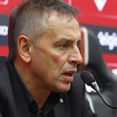Rafinha do São Paulo mira reforços e elogia Dorival, um cara vencedor