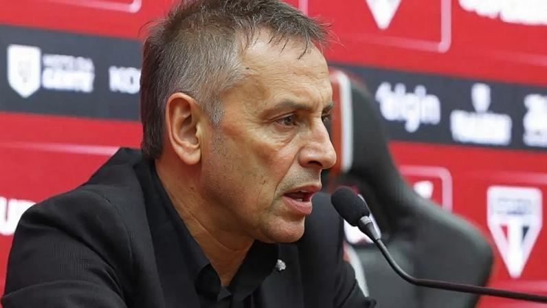 Rafinha pede paciência ao torcedor do São Paulo –