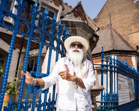 Mistura de pessoas, mas houve bondade: Sikh cockney no leste de Londres