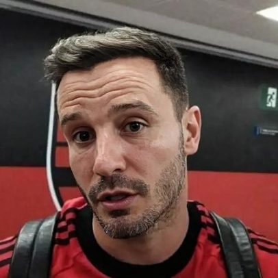 Saúl, do Flamengo, realiza treino nas férias para melhorar a condição física