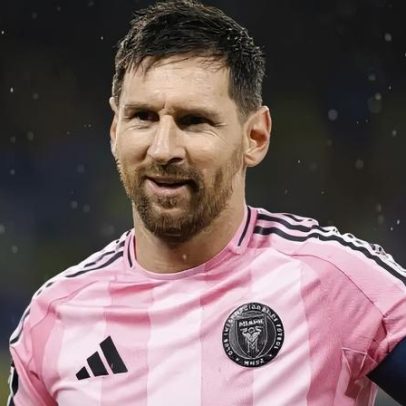 Messi planeja investir no futebol feminino após compra do Cornellà