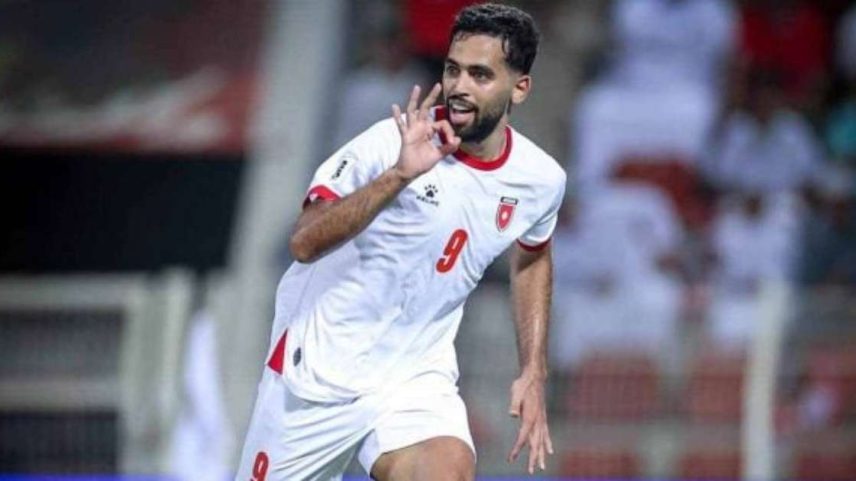 Ali Olwan em campo pela seleção da Jordânia – Reprodução/Instagram ali_alwan9 Oman,Mascat