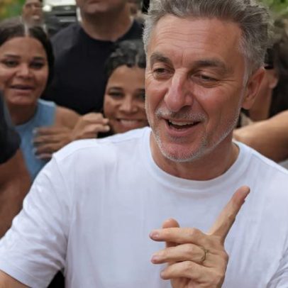 Luciano Huck grava em comunidade do Recife e chama atenção de moradores