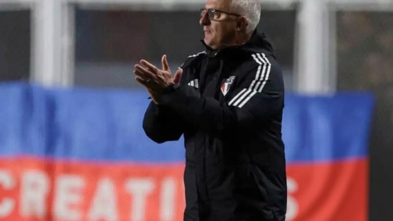 São Paulo marca reunião para tentar fechar com Dorival –